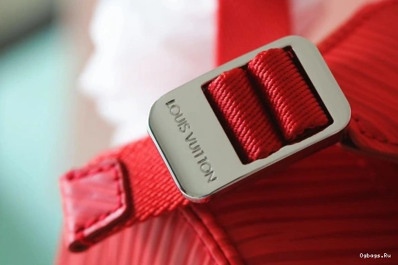 VUITTON CHRISTOPHER LOUIS MM 0429